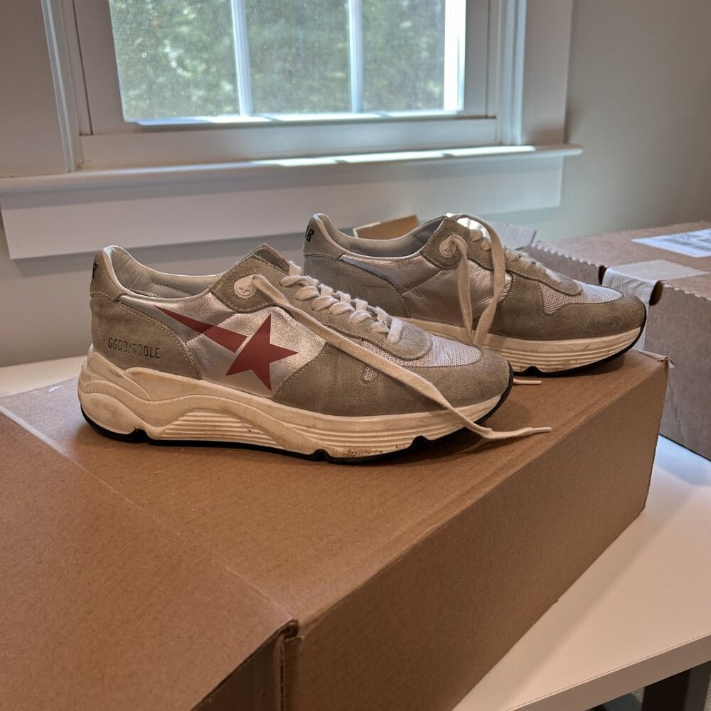 Golden Goose Sneakers